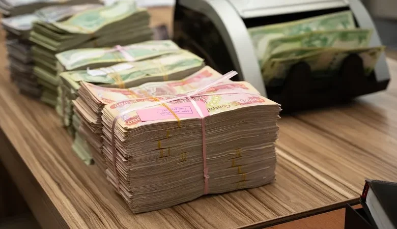 وزارة المالية العراقية تنفي زيادة رواتب المتقاعدين في أغسطس.. وموعد جديد معلن من الحكومة