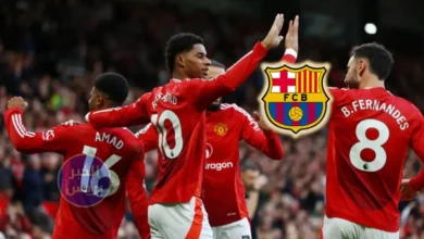 مفاجأة.. مانشستر يونايتد يوافق على انتقال لاعبه إلى برشلونة