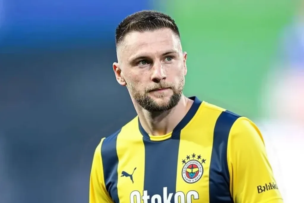 رسميًا.. اتفاق بين ميلان سكرينيار وفنربخشة حتى 2029.. والكرة في ملعب باريس