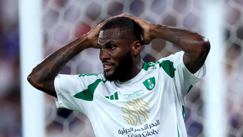فرانك كيسيه لاعب الأهلي السعودي مطلوب للأنضمام لأندية أوروبية