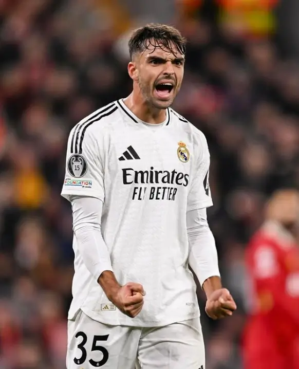 راؤول اسينسيو لاعب ريال مدريد