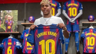 لامين يامال مع الرقم 10