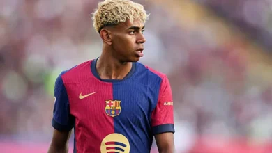 لامين يامال لاعب نادي برشلونة