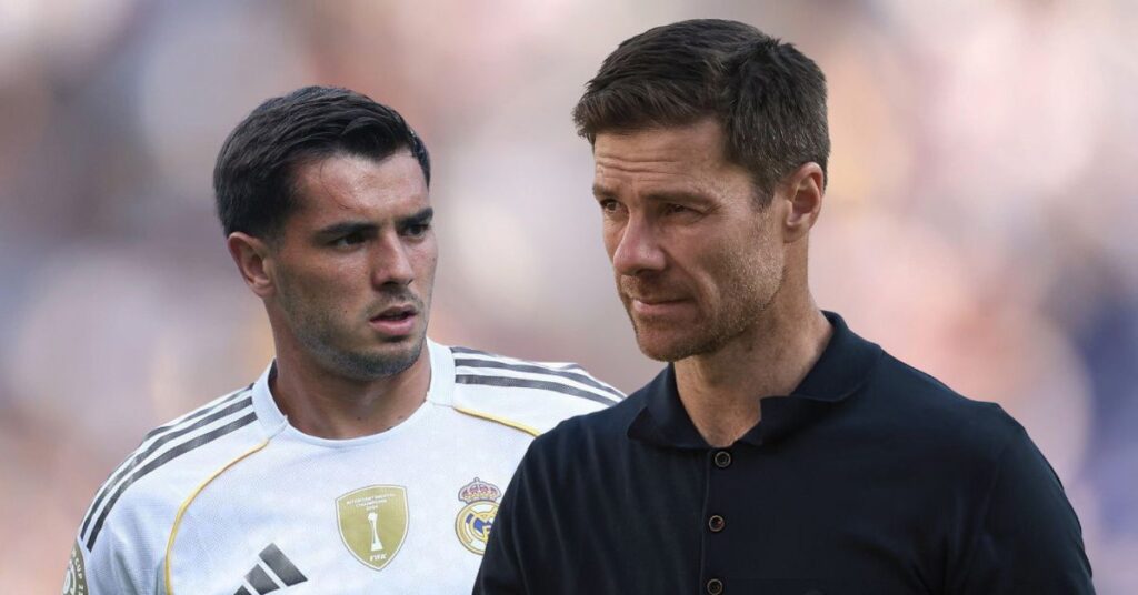 براهيم دياز مع تشابي الونسو في ريال مدريد