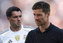 براهيم دياز مع تشابي الونسو في ريال مدريد