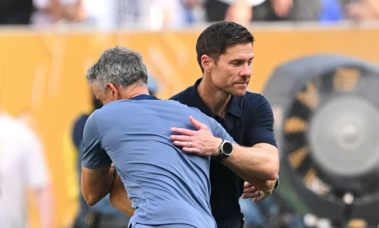 لويس إنريكي مع تشابي ألونسو