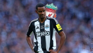 إيزاك لاعب نيوكاسل