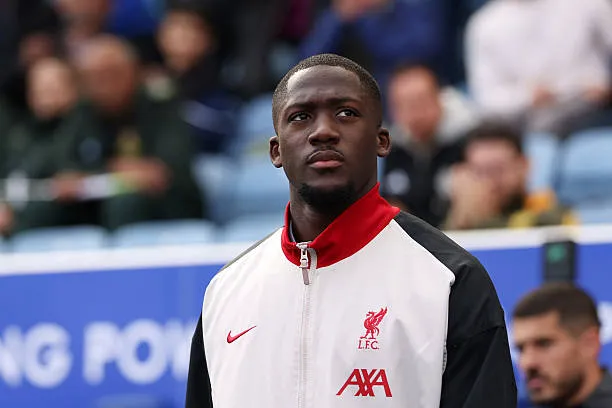 ابراهيما كوناتي لاعب ليفربول الإنجليزي