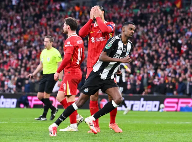 إيزاك لاعب نيوكاسل
