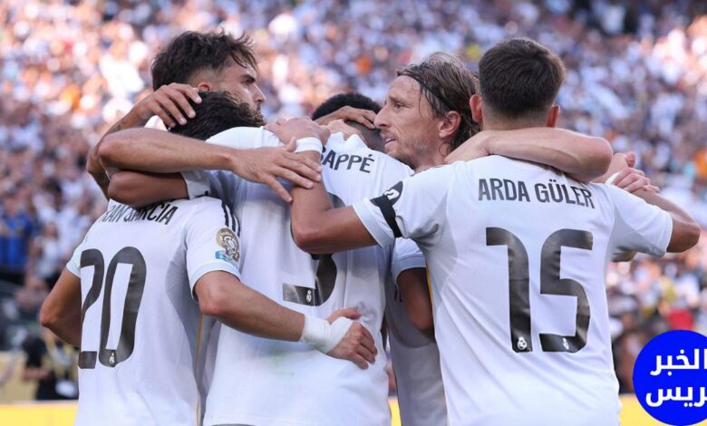 لاعبي نادي ريال مدريد الإسباني