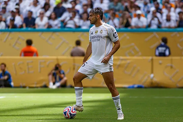 راؤول أسينسيو لاعب ريال مدريد