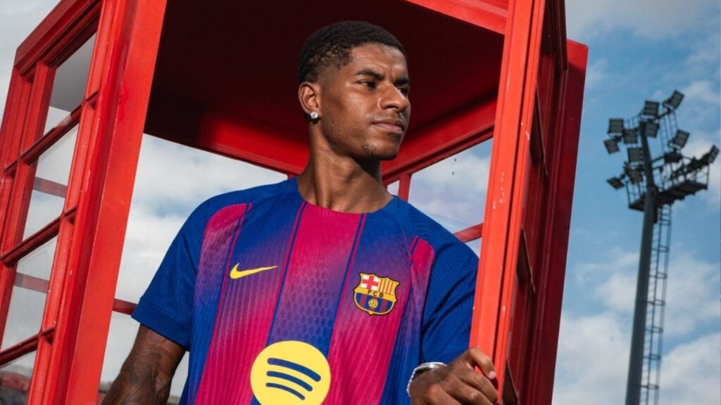 تسريبات خطيرة تكشف سر انتقال راشفورد إلى برشلونة