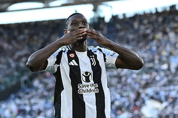 كولو مواني لاعب يوفنتوس