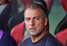 تصريحات نارية من فليك بعد مباراة مايوركا تشعل الجدل في برشلونة