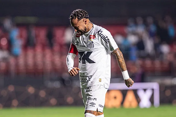 نيمار جونيور لاعب سانتوس